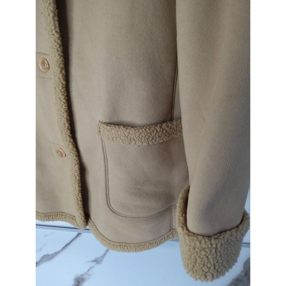 Ladies Lamb Like Winter Coat - Picture 6 of 6